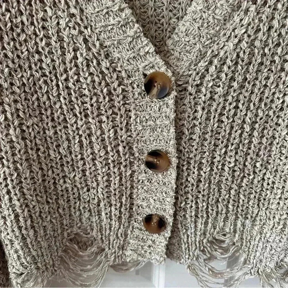 BKE‎ Womens Thrashed Indie Sleaze Oversized Chunky Knit Cardigan Neutral Size S - Picture 5 of 7